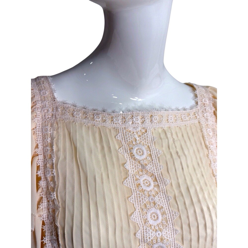 Stellah Large Romantic BOHO Lace Fairytale Detailed Fluttery Ivory Blouse Women - Picture 9 of 16
